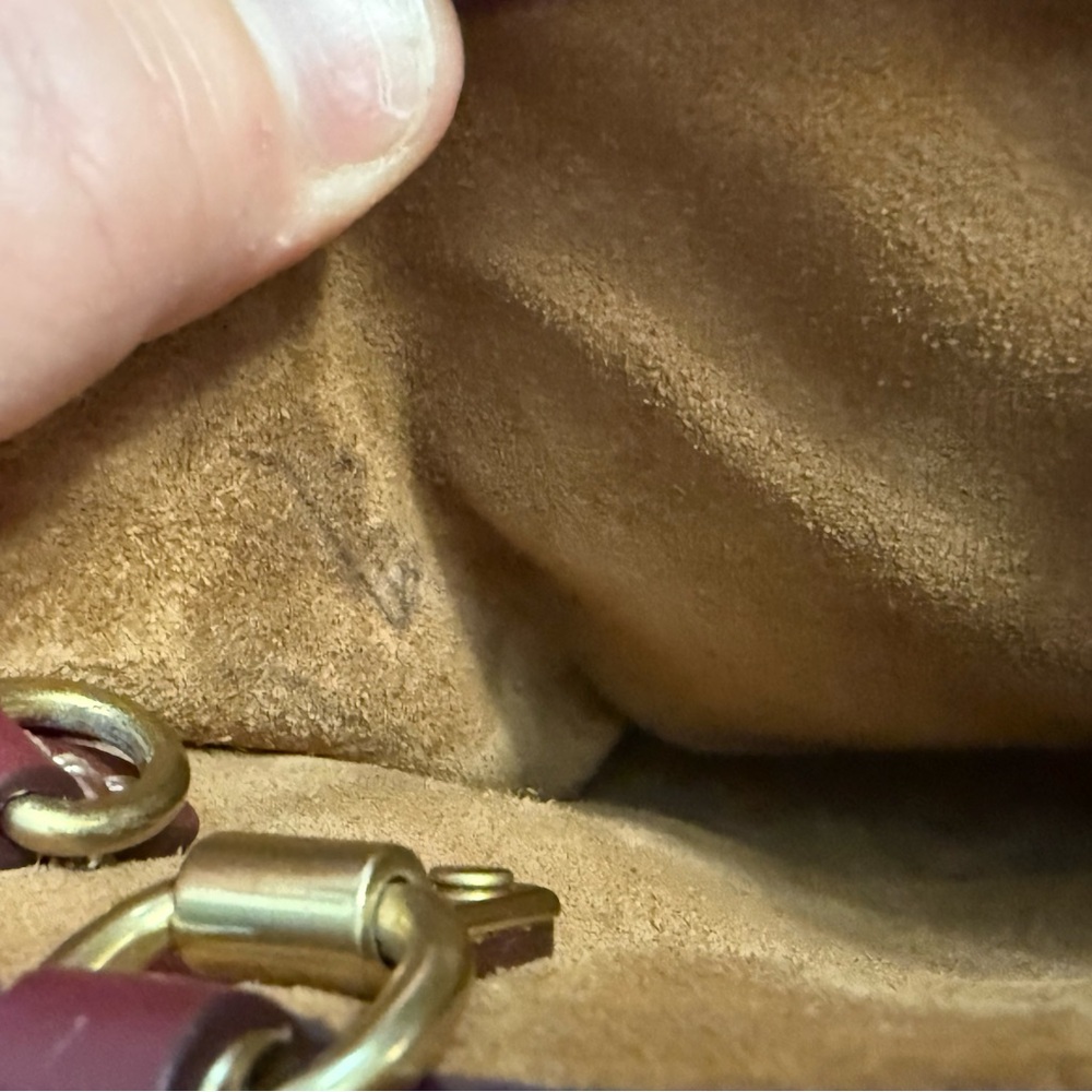 COACH ROGUE 17 - Picture 13 of 13